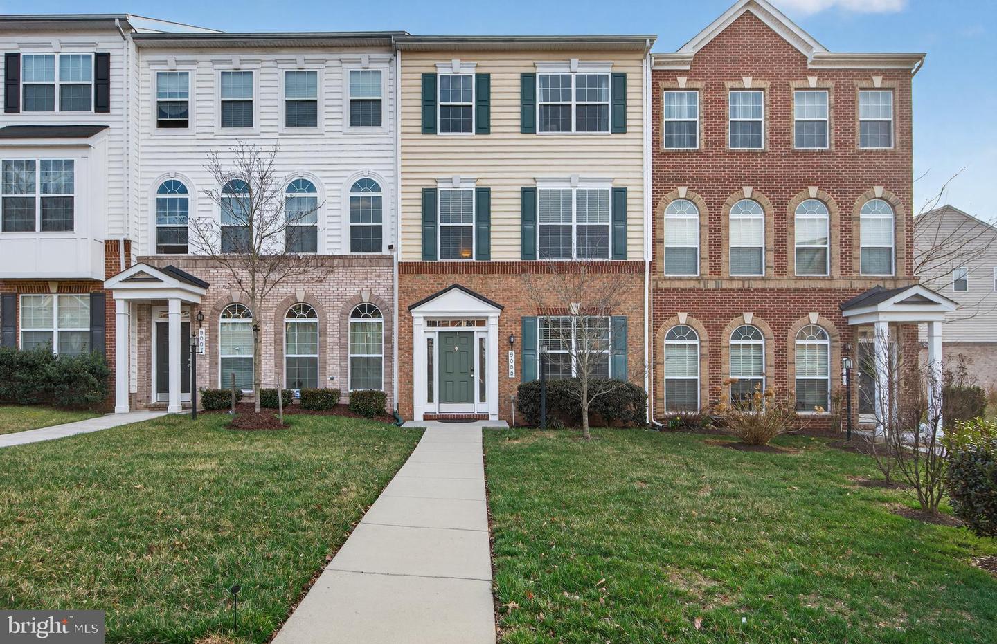 9008 Belo Gate Drive, Manassas Park