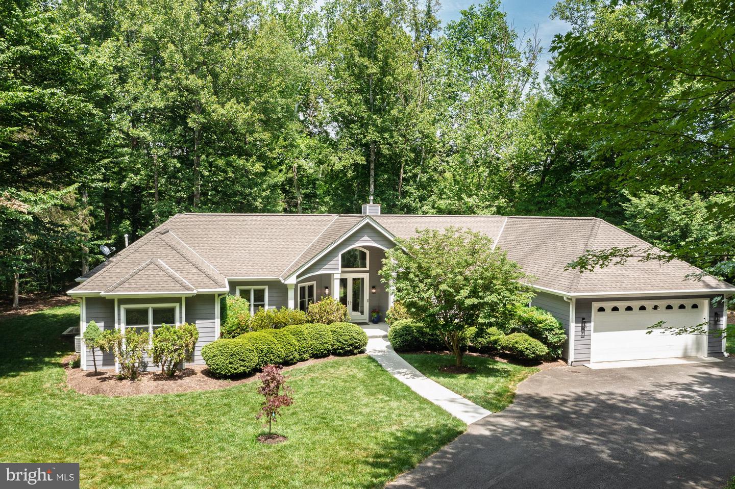 32 Towhee Court
