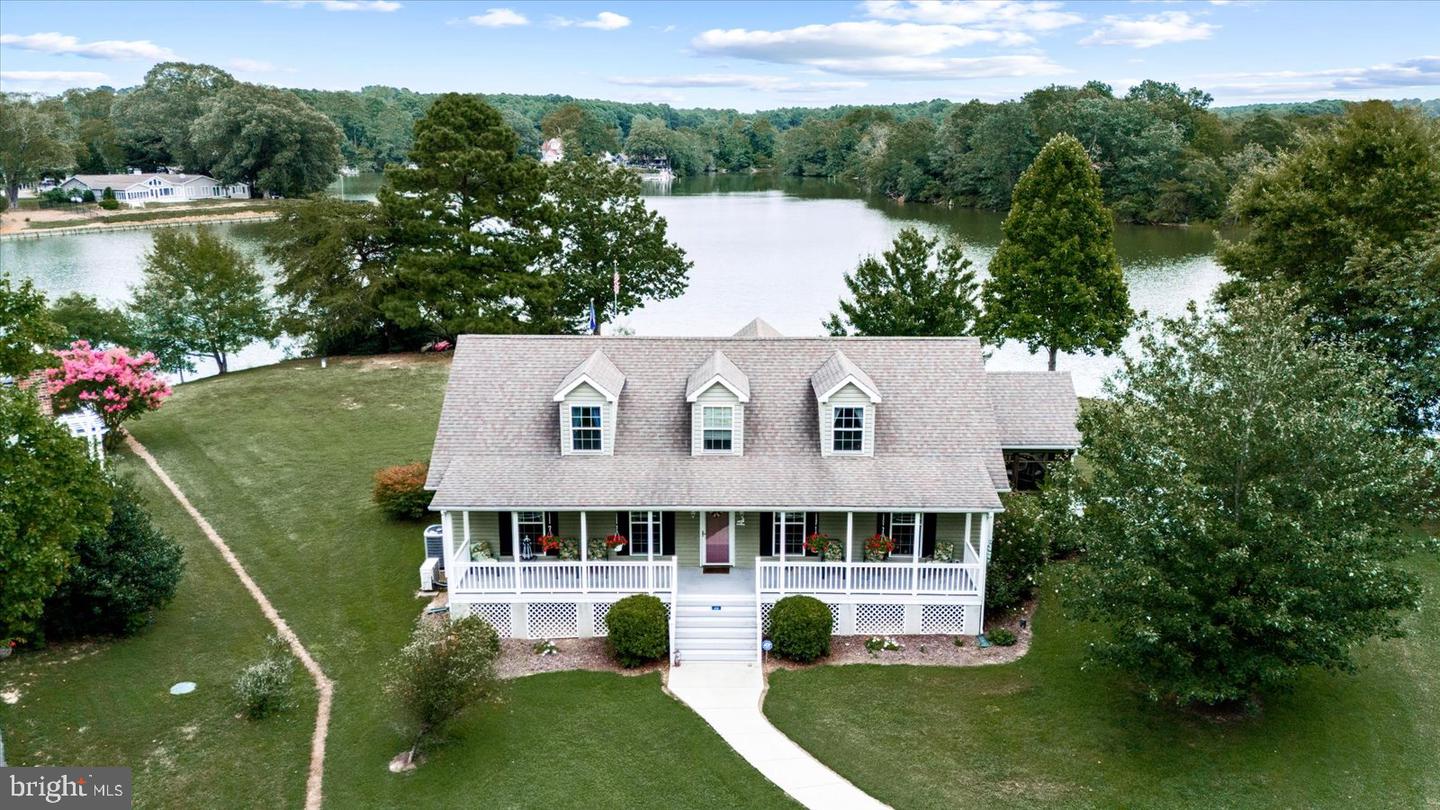 49 Whays Creek Cove Lane, Reedville