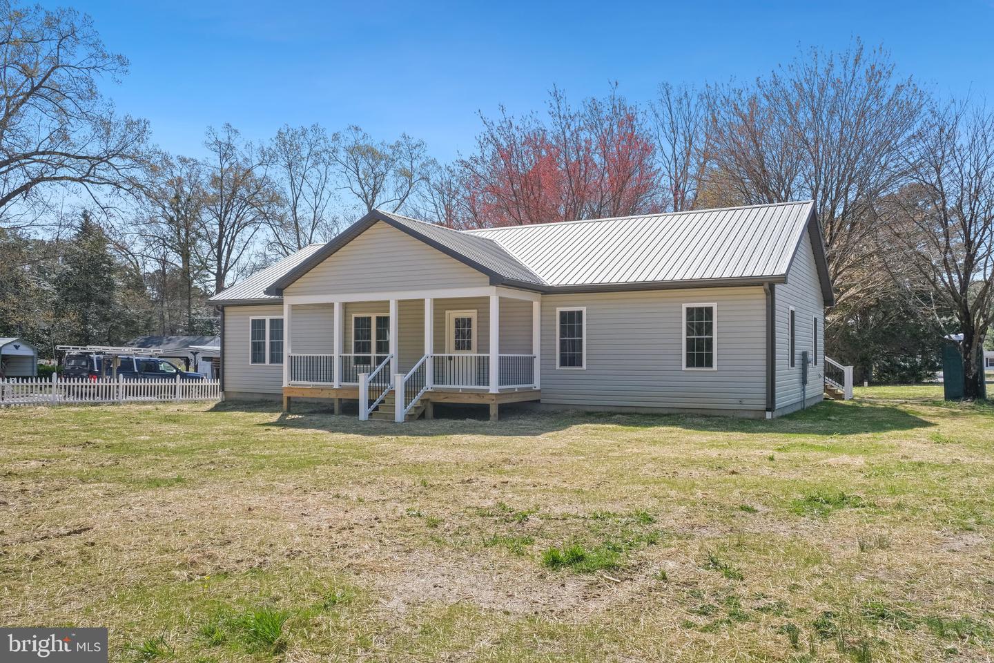 646 Sandy Point Road, Heathsville