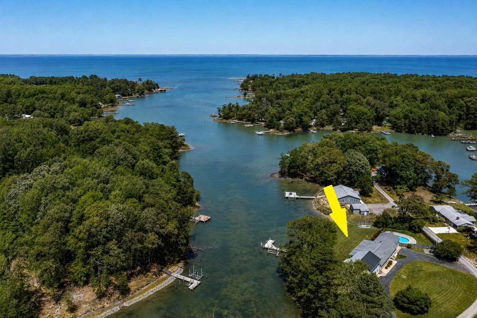 415 Clarke