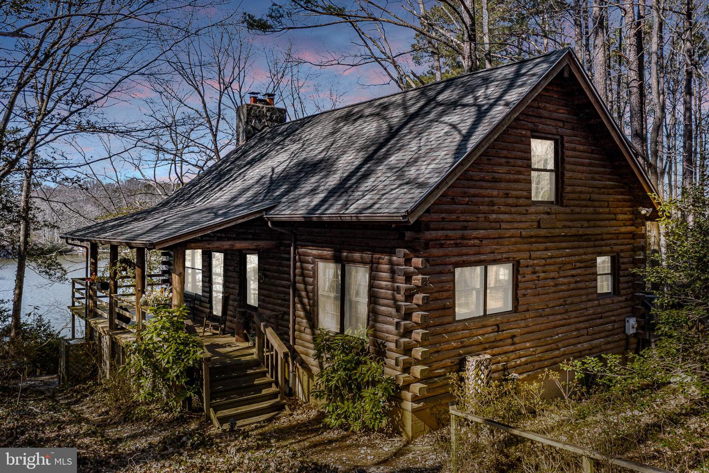 370 Westview Lane