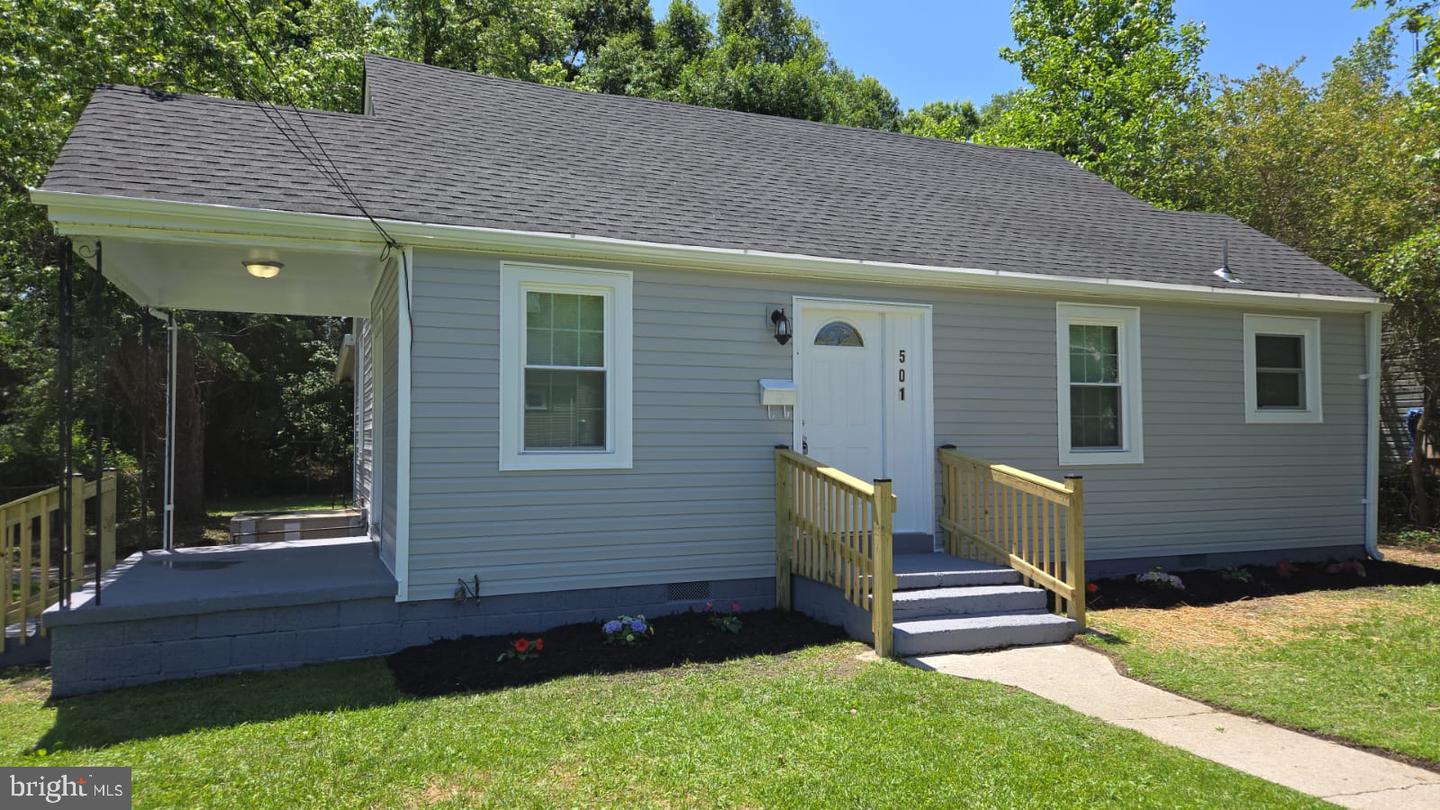 501 Tunstall Avenue, Blackstone