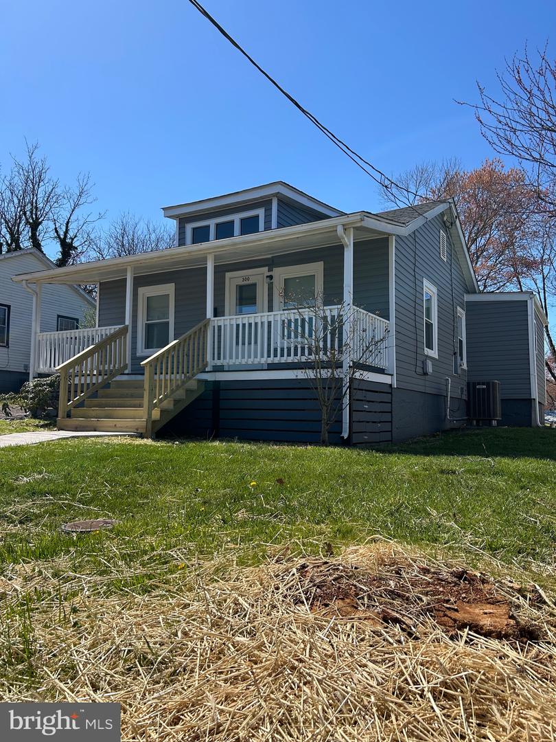 300 Belleview Avenue, Orange