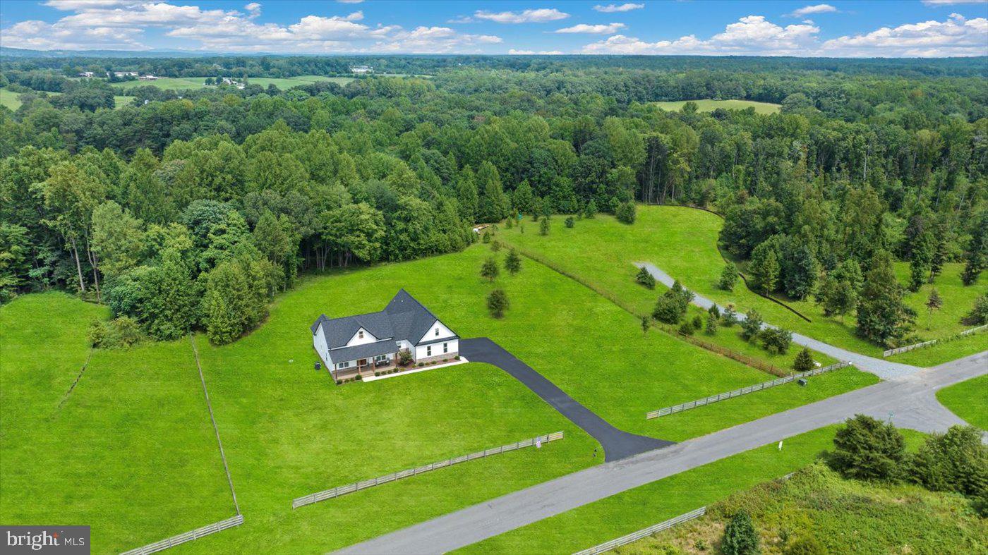 23595 Whartons Pass, Unionville