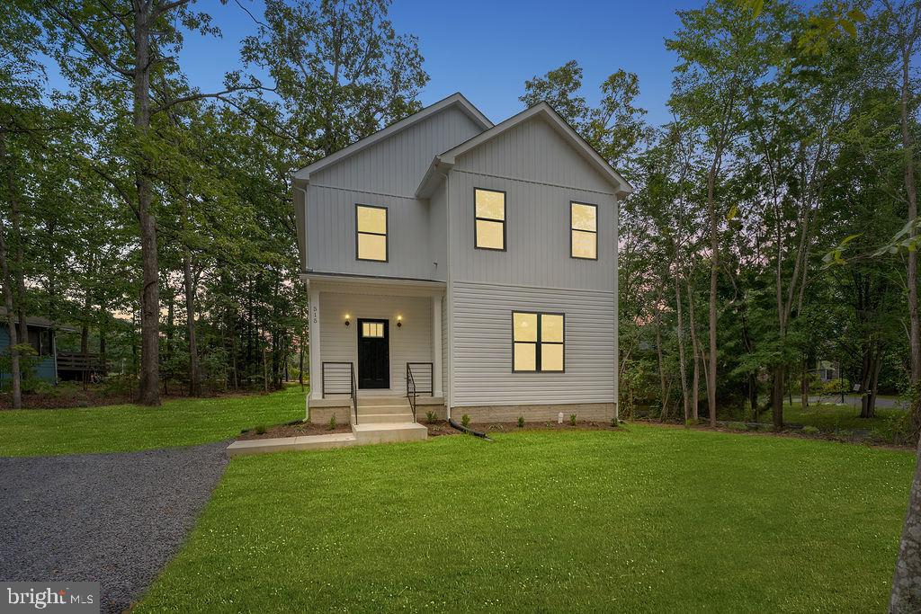 515 Constitution Boulevard, Locust Grove