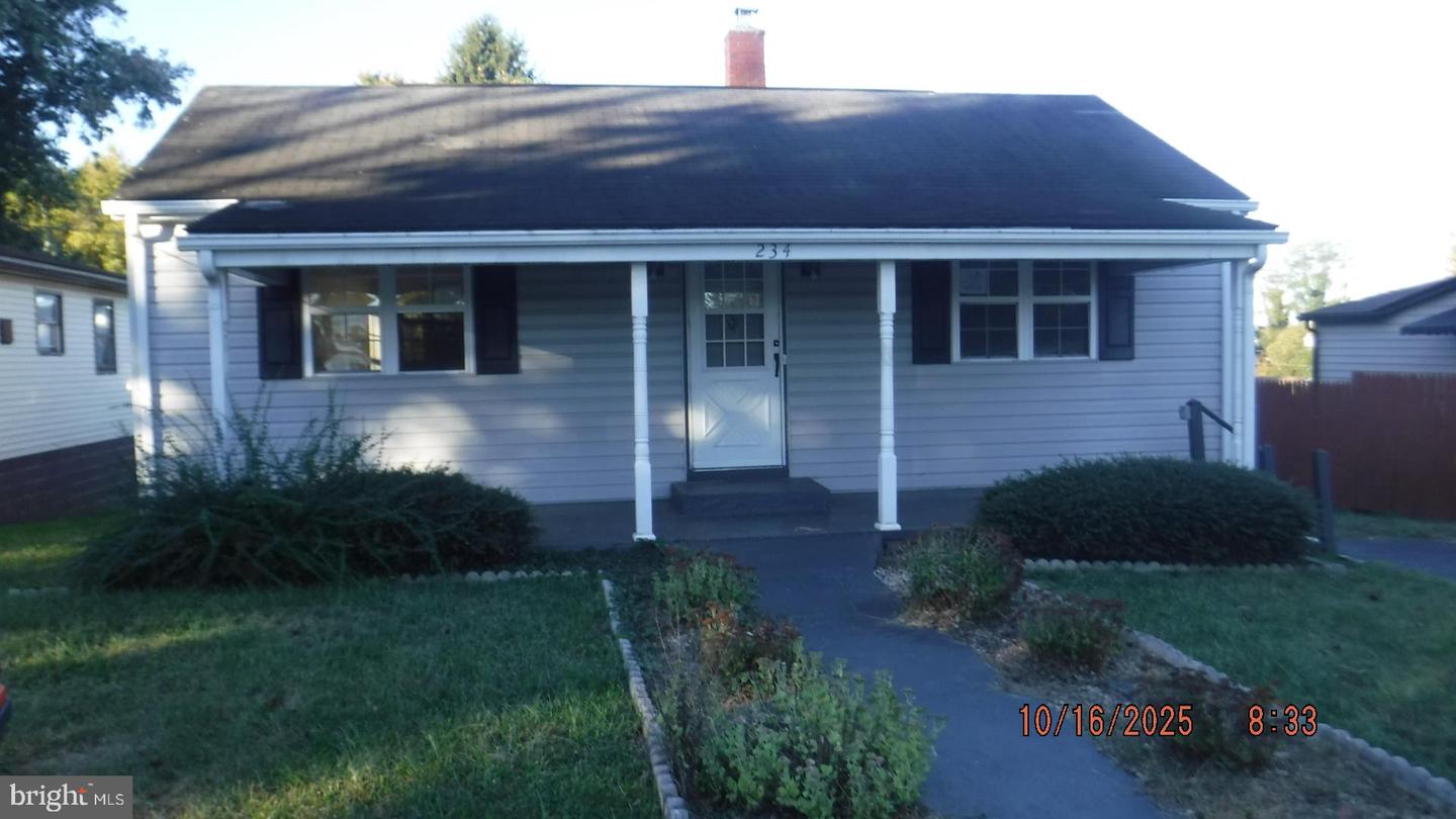 234 Landon Lane, Orange