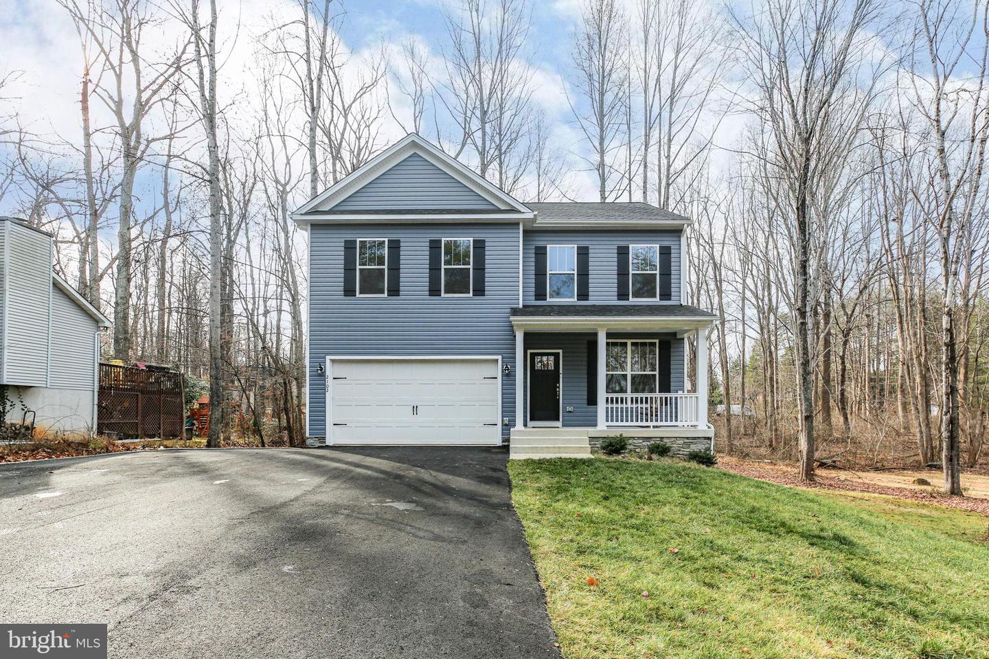 2102 Lakeview Parkway, Locust Grove