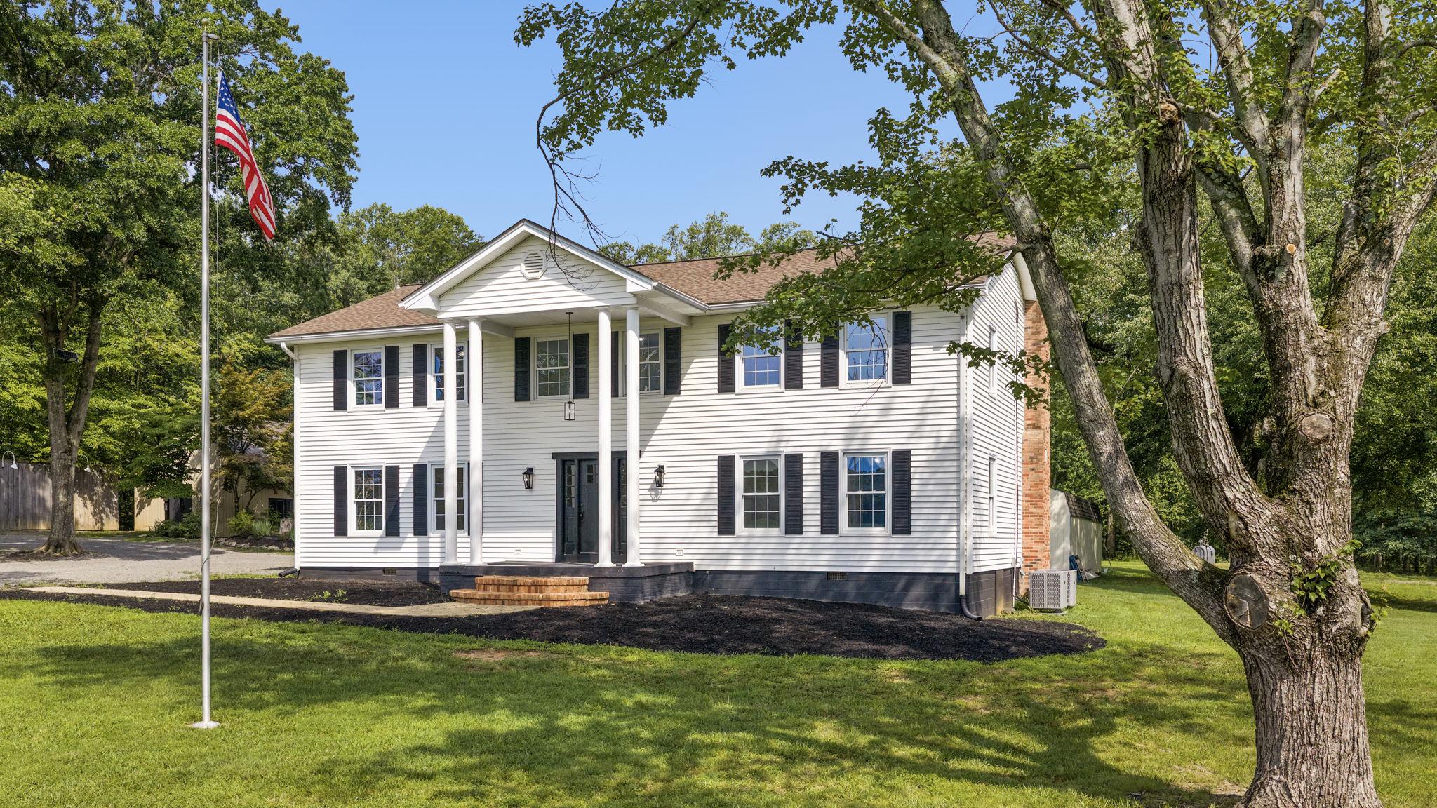 24333 Narrow Gauge Road