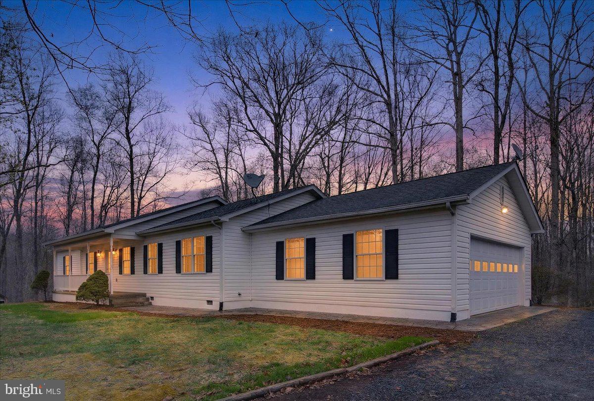 9521 Grasty Gold Mine Road, Rhoadesville