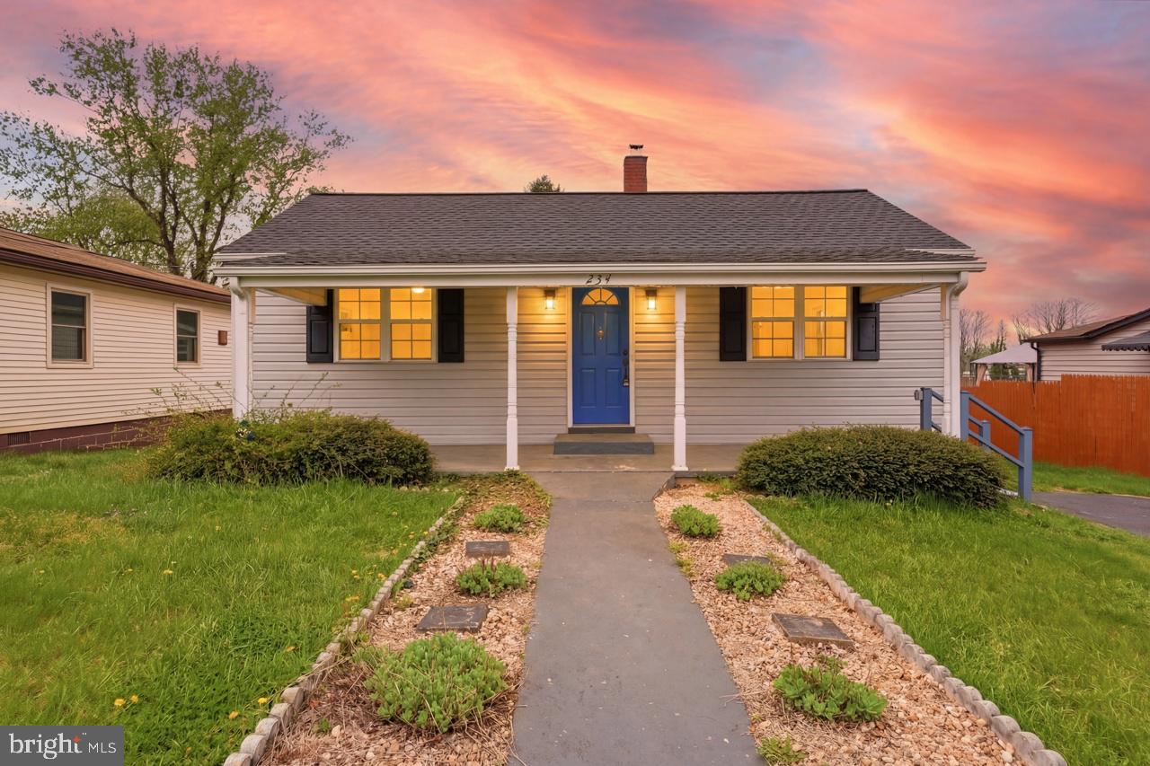 234 Landon Lane, Orange