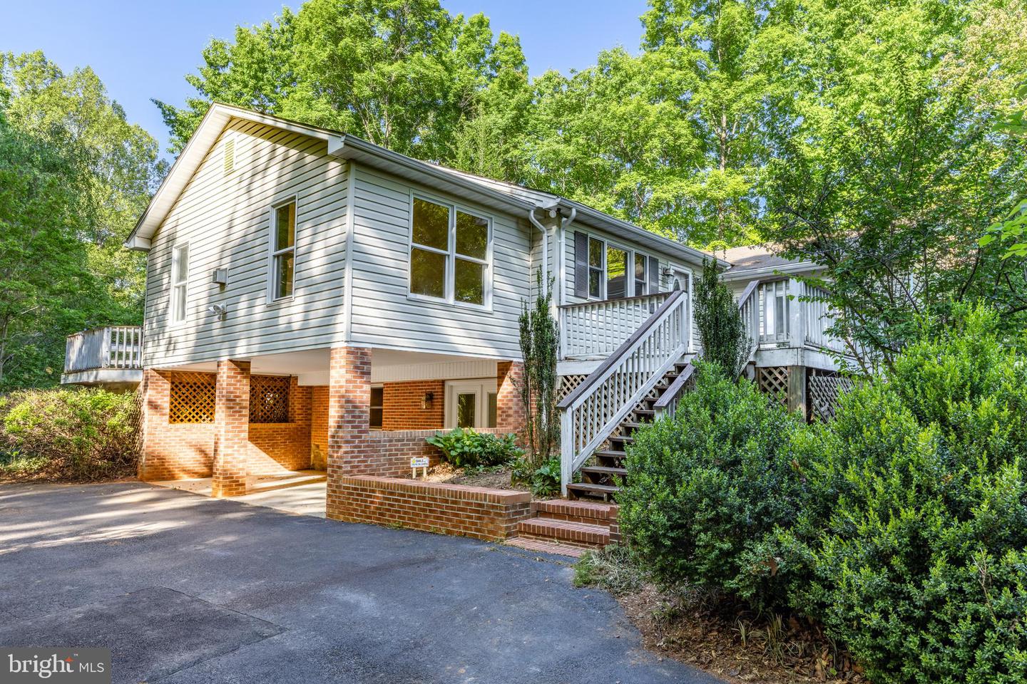3628 S Spotswood Trail, Barboursville