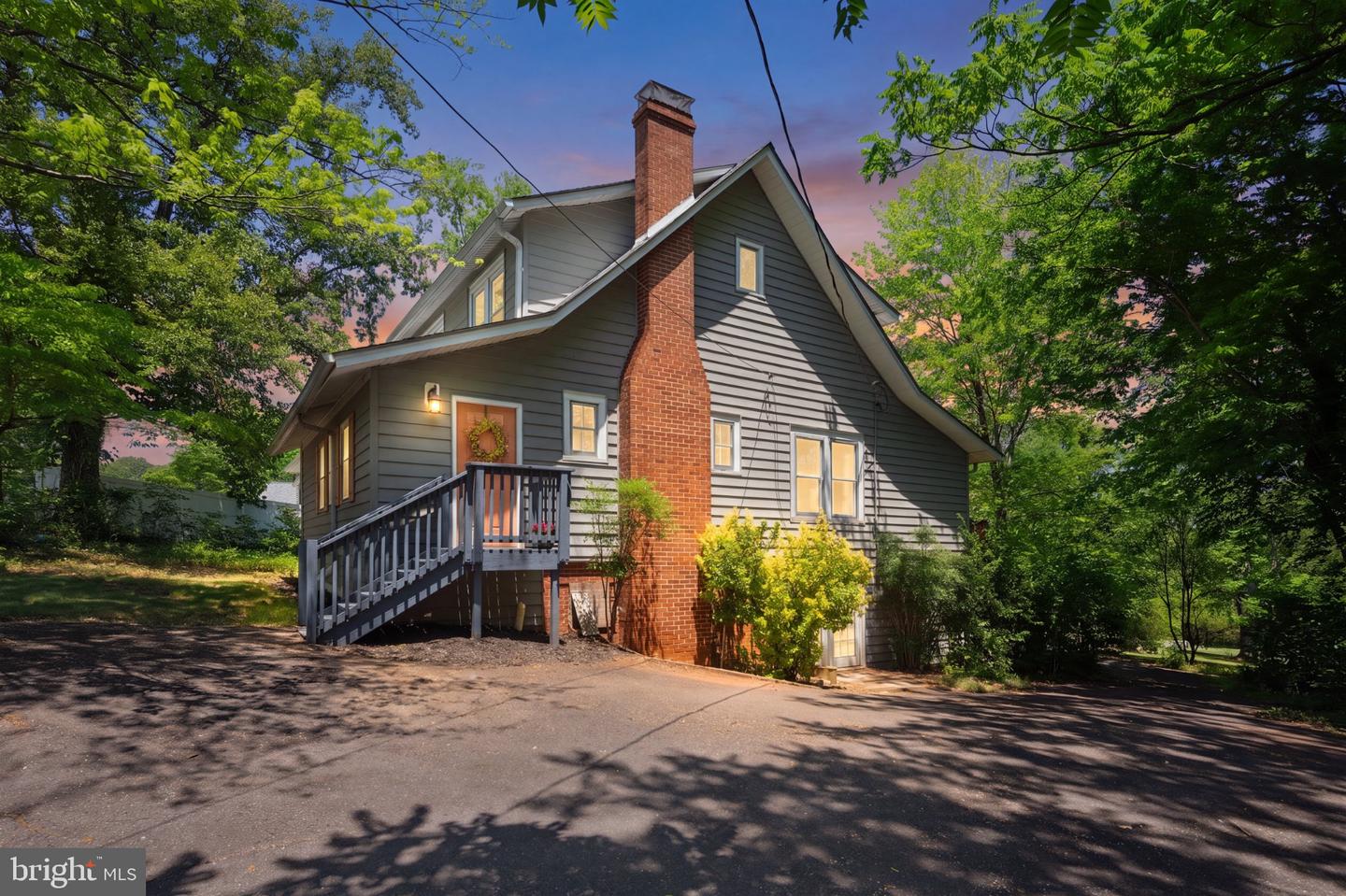 293 Caroline Street