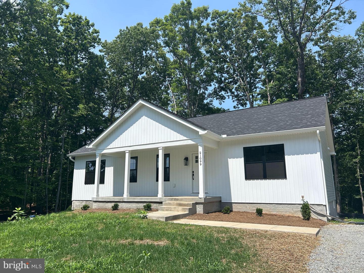21099 Monrovia Road, Orange