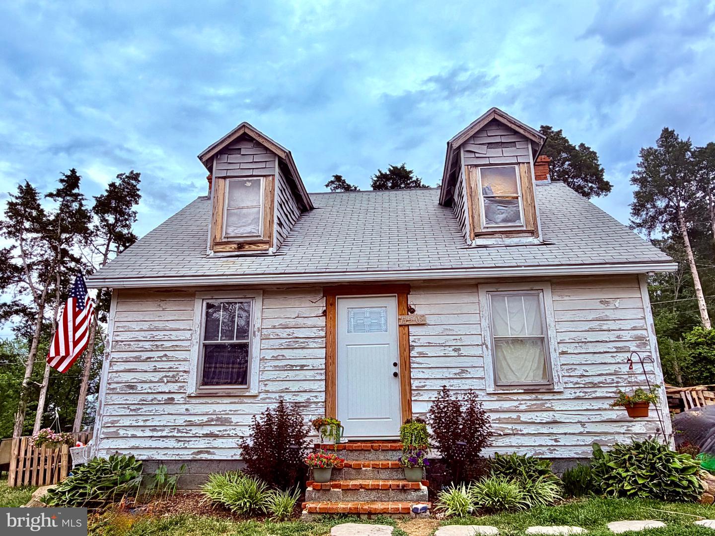 11505 May Lane