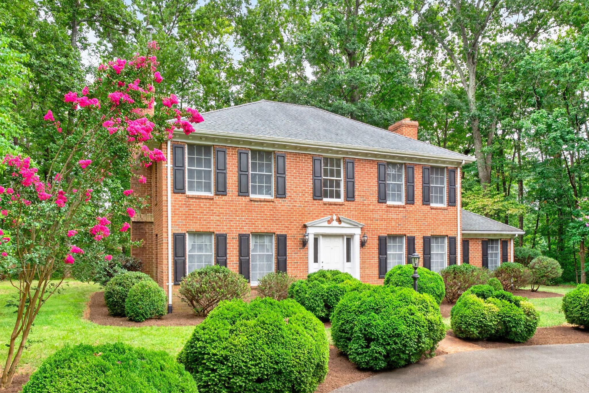 7501 Moormont Road