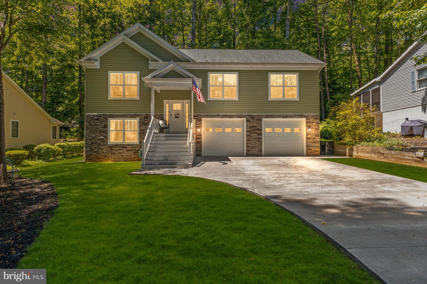 105 Edgemont Circle