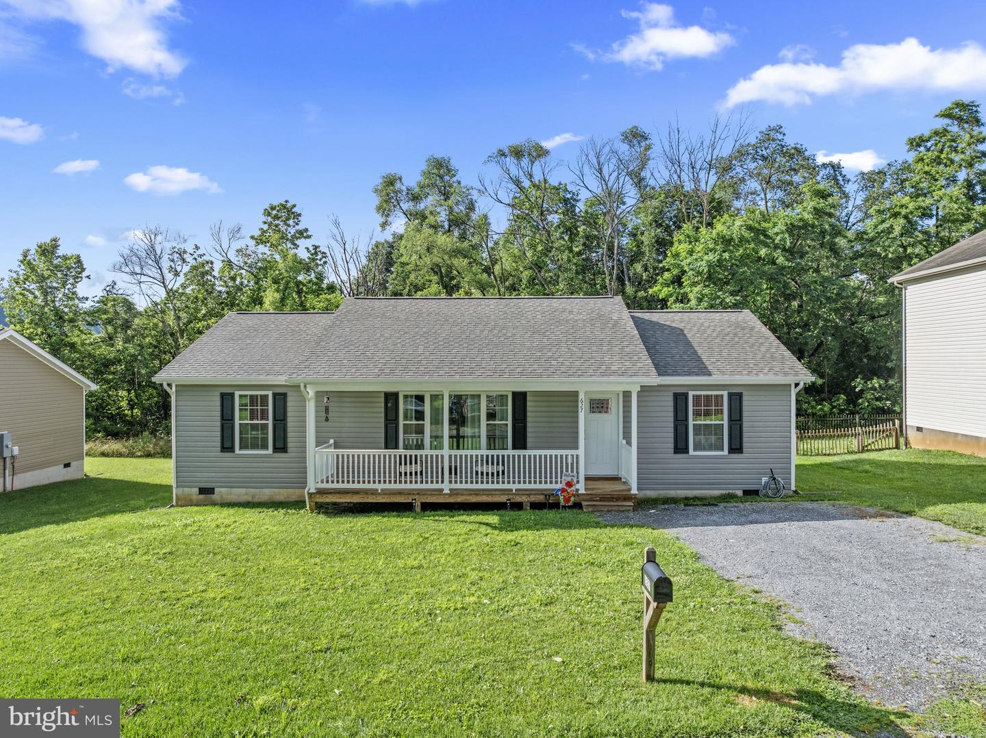 627 Coverstone Lane, Shenandoah
