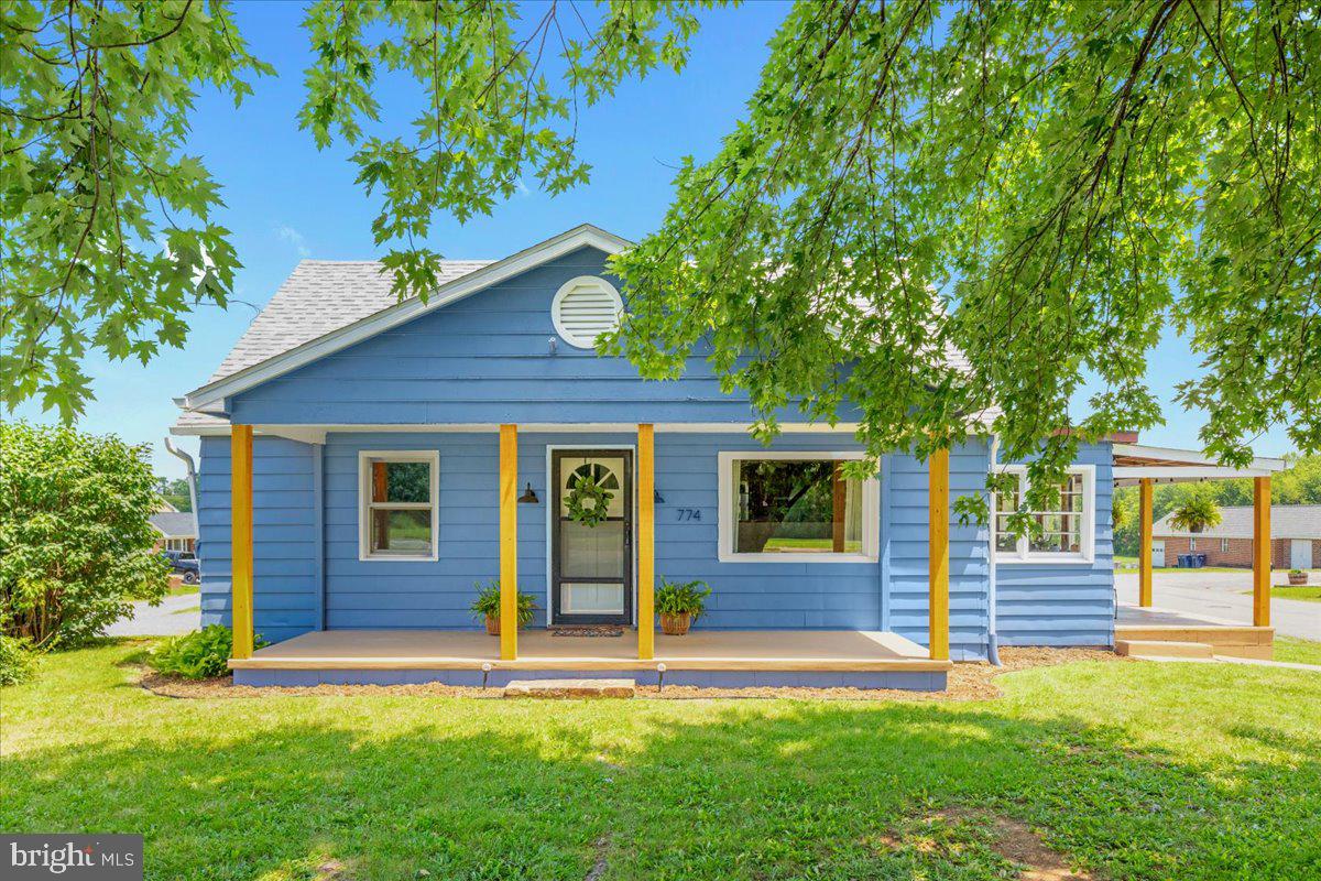 774 W Main Street, Stanley