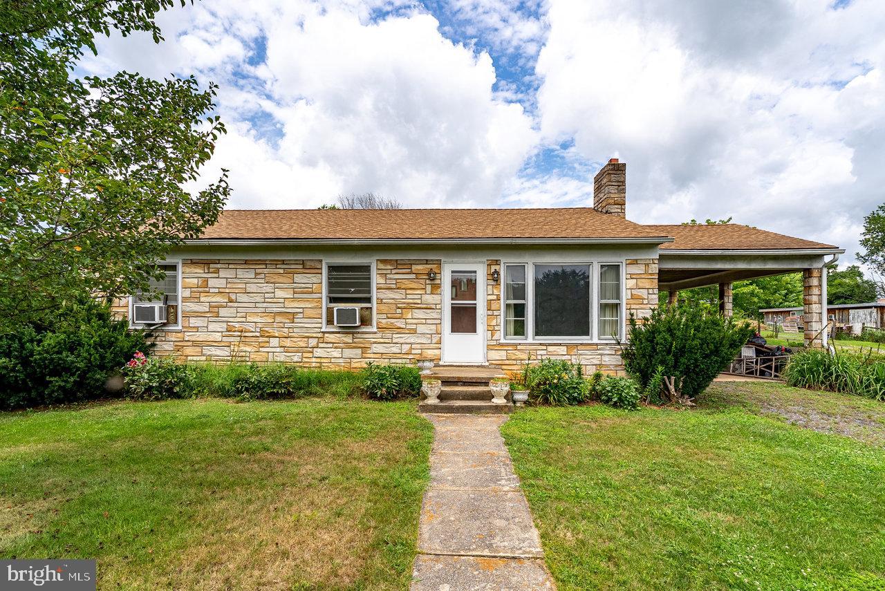 2904 Us Highway 211 W, Luray