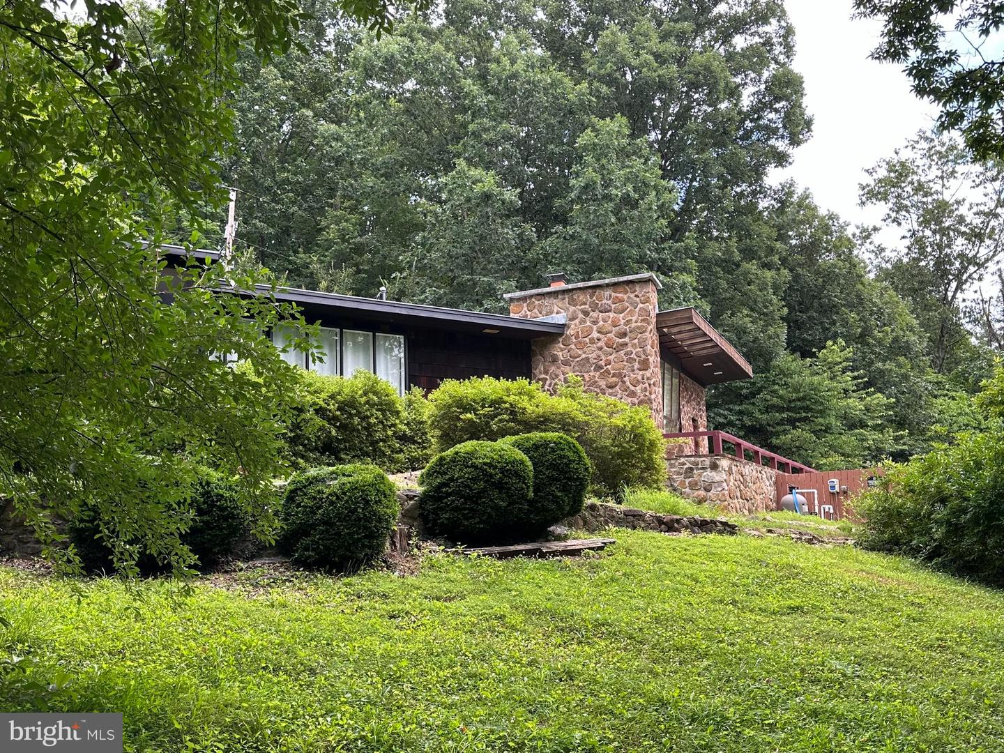 181 Hawksbill Pines Road, Stanley