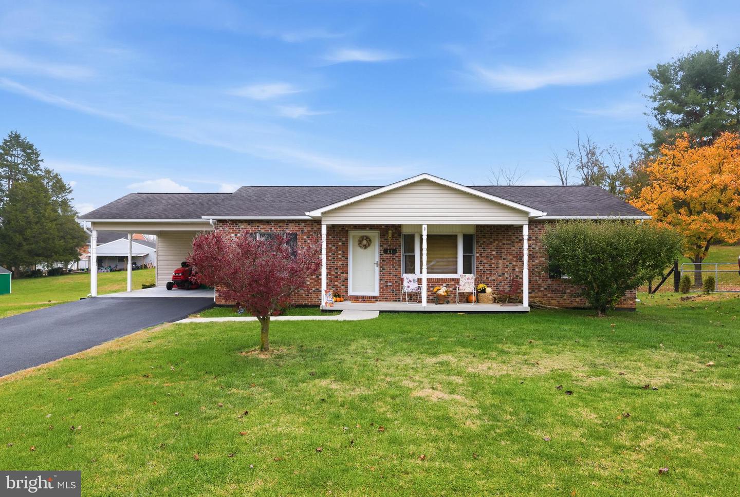 21 Greenfield Road, Luray