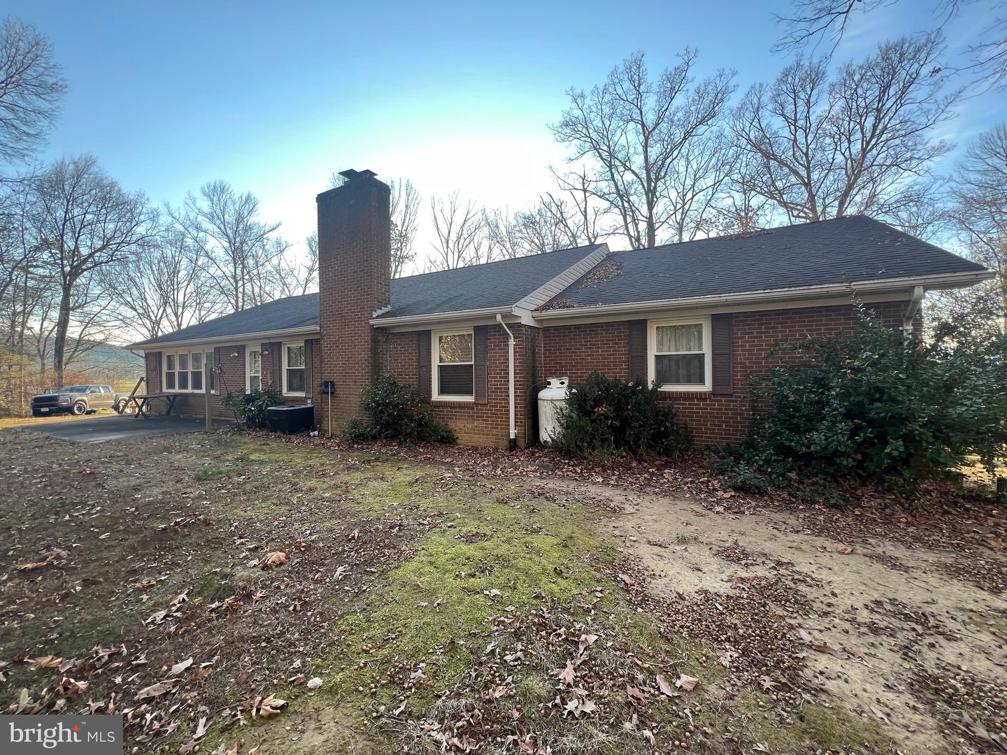 728 Clearview, Luray