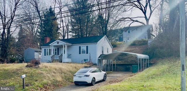 1312 E Main Street, Luray
