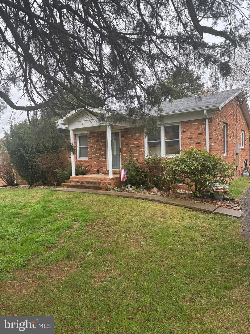 2 Massanutten Place, Luray