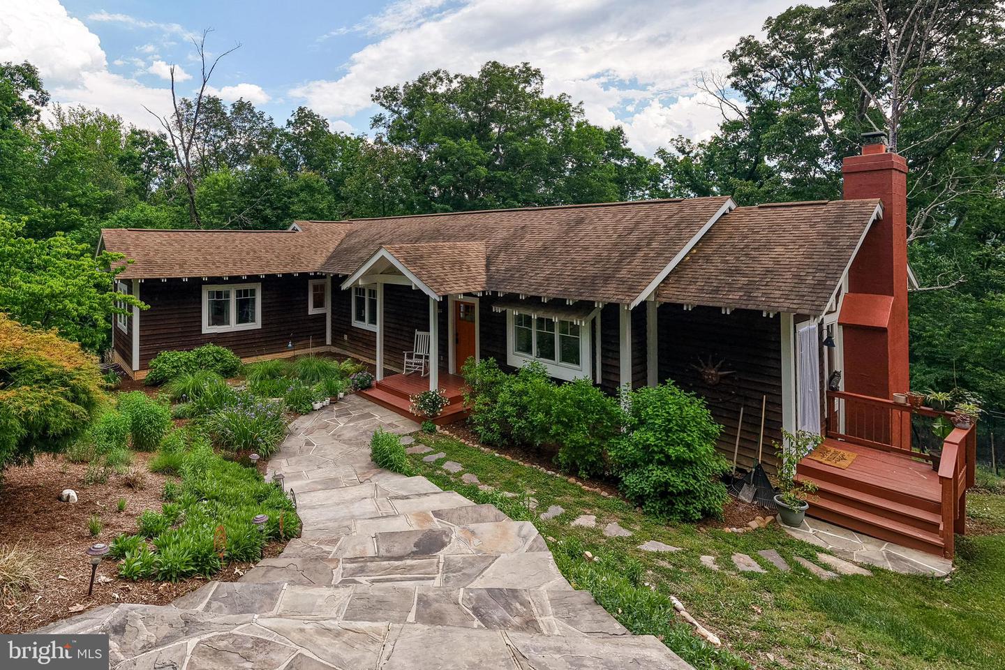 801 Woodside Drive, Rileyville