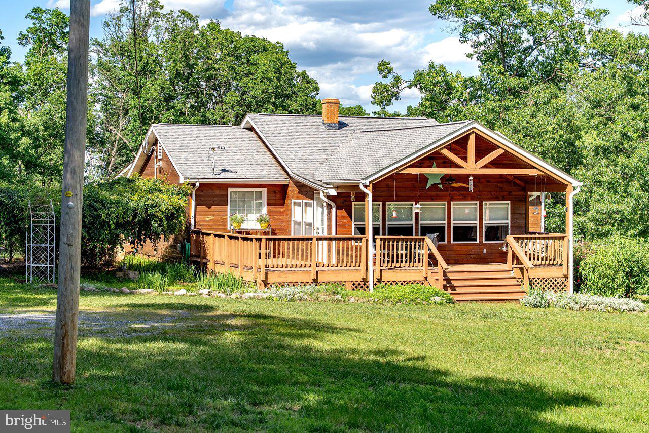 2040 Panorama View Drive, Stanley