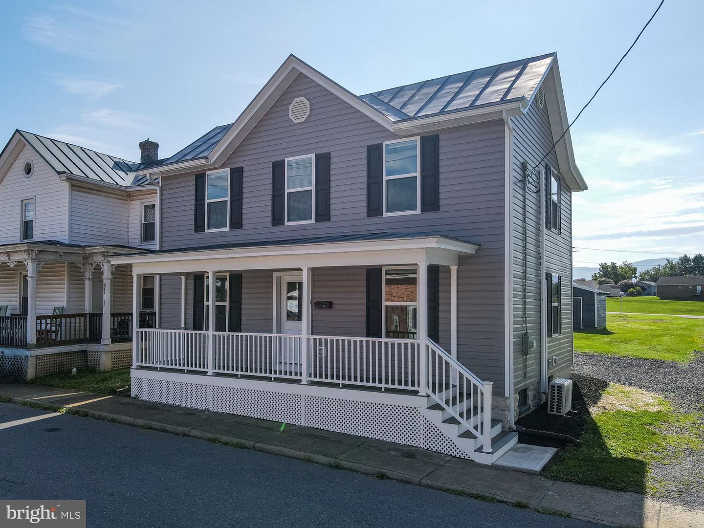 11 Bristol Avenue