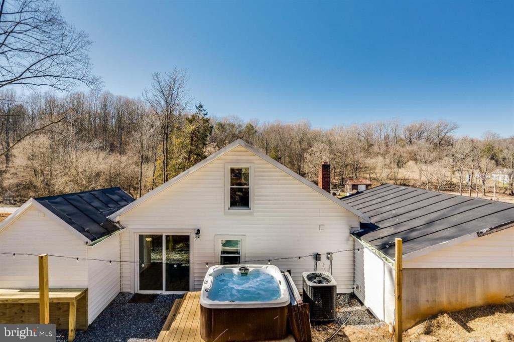 393 Crooked Run Road