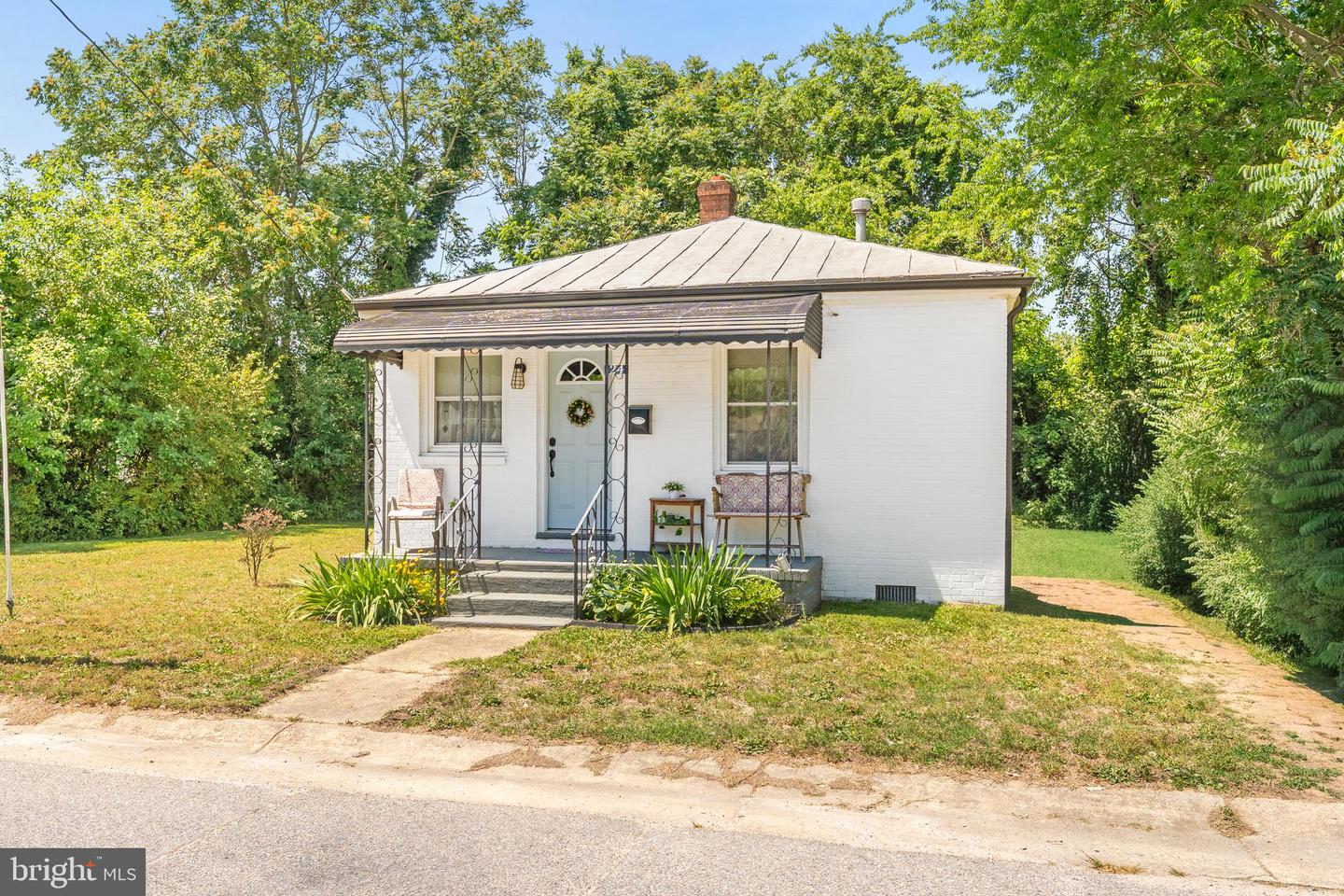 24 S Burch Street