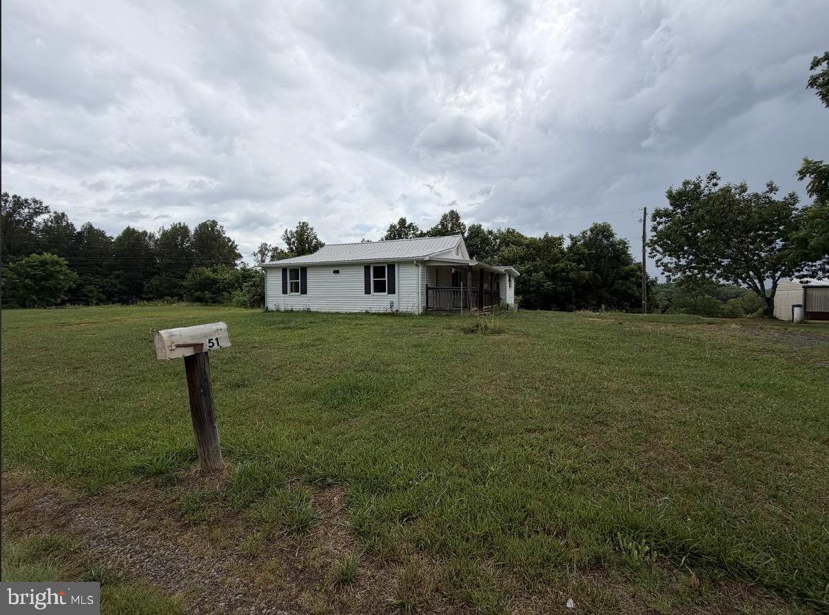51 Ridgewood Lane