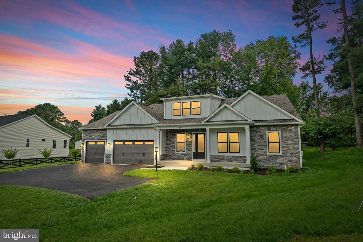 8123 Hillcrest Drive, Manassas