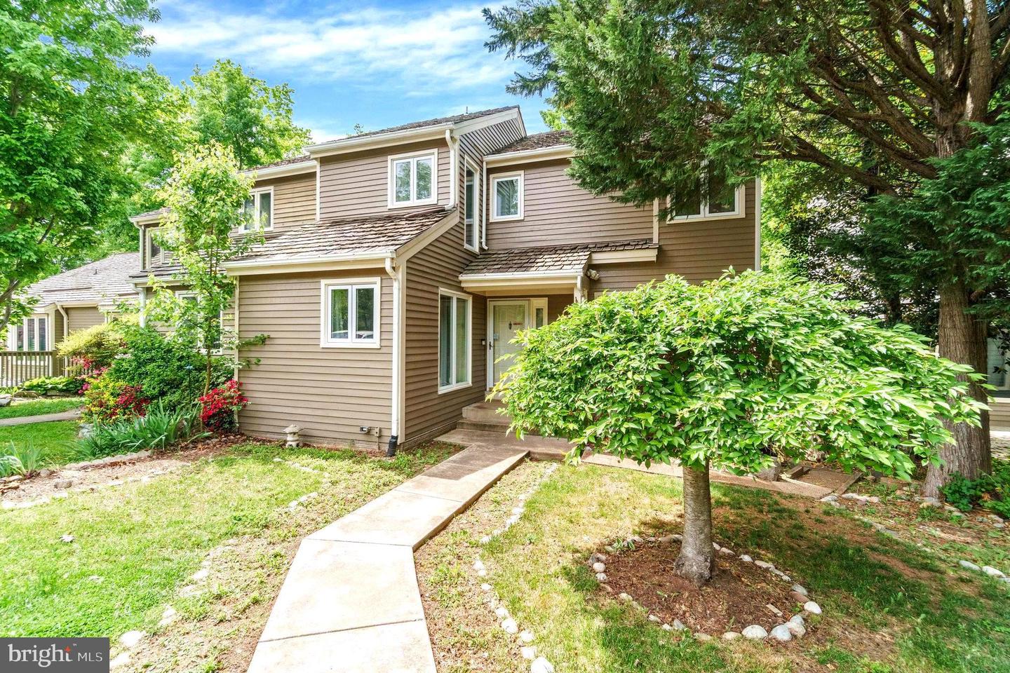4736 Timber Ridge Drive, Dumfries