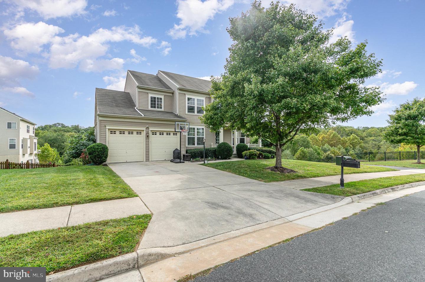 15453 Papillon Place, Woodbridge