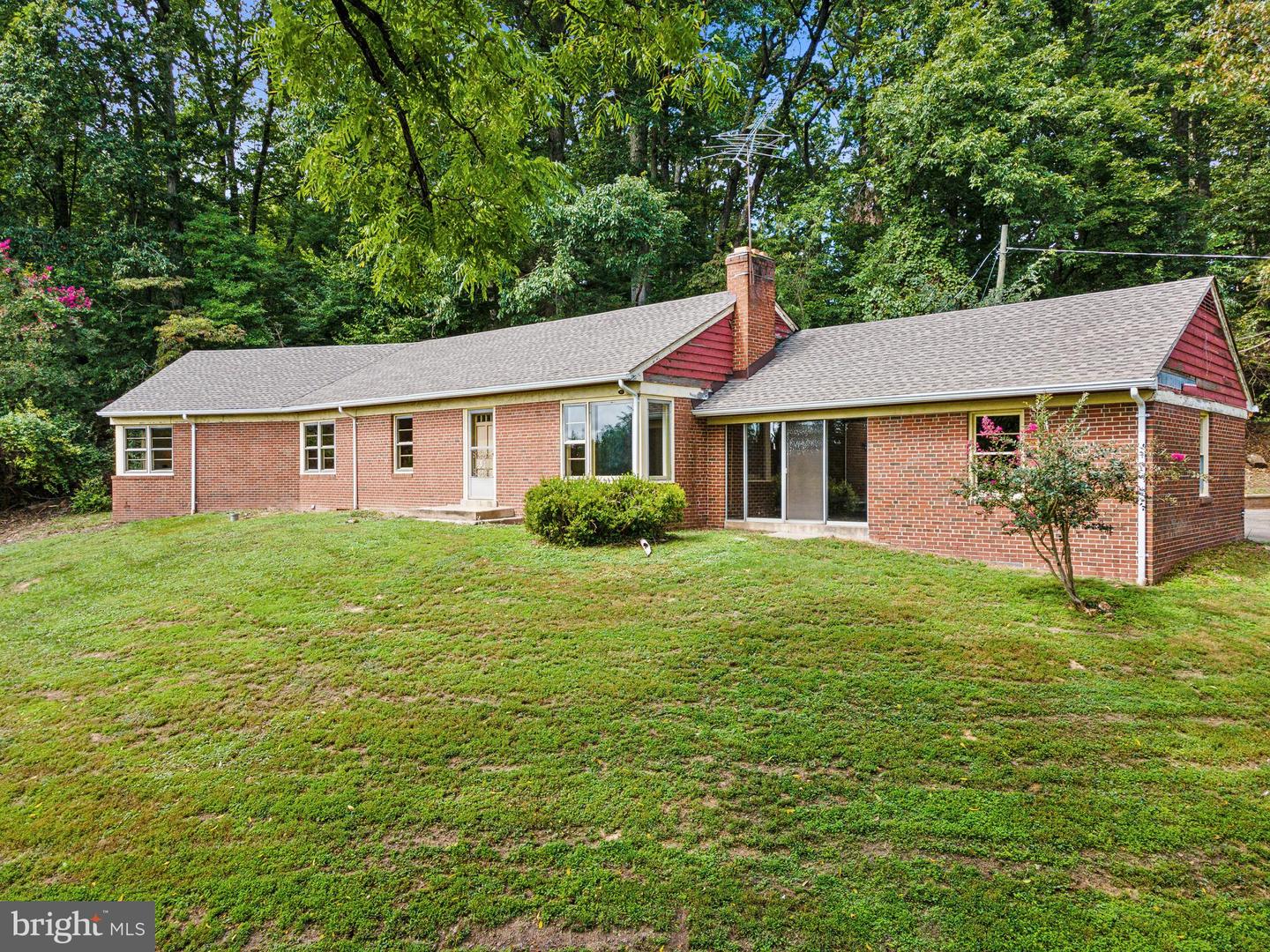 9370 Signal Station Drive, Manassas