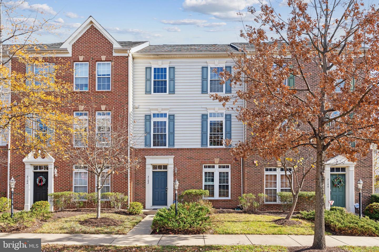 2102 Abbottsbury Way, Woodbridge