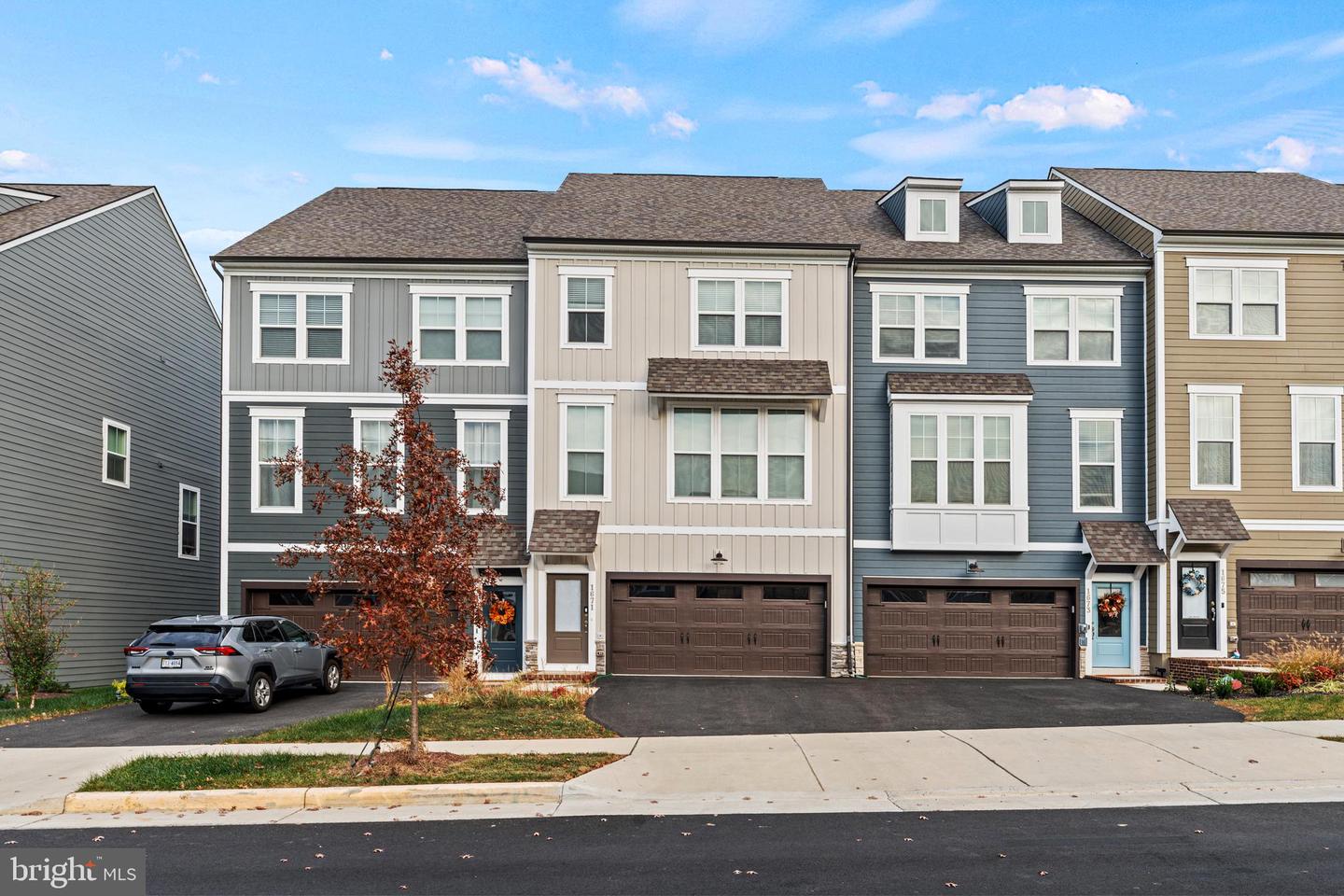 1671 Aspen Poplar Road, Dumfries