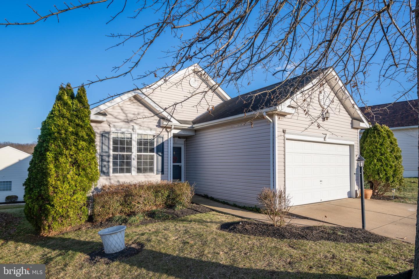 3905 Solstice Lane, Dumfries