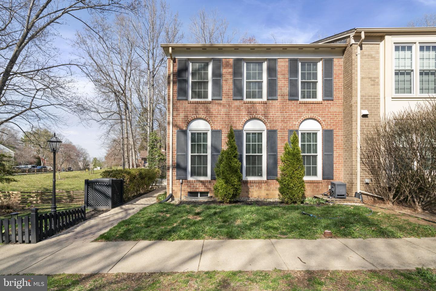 11551 Overleigh Drive, Woodbridge