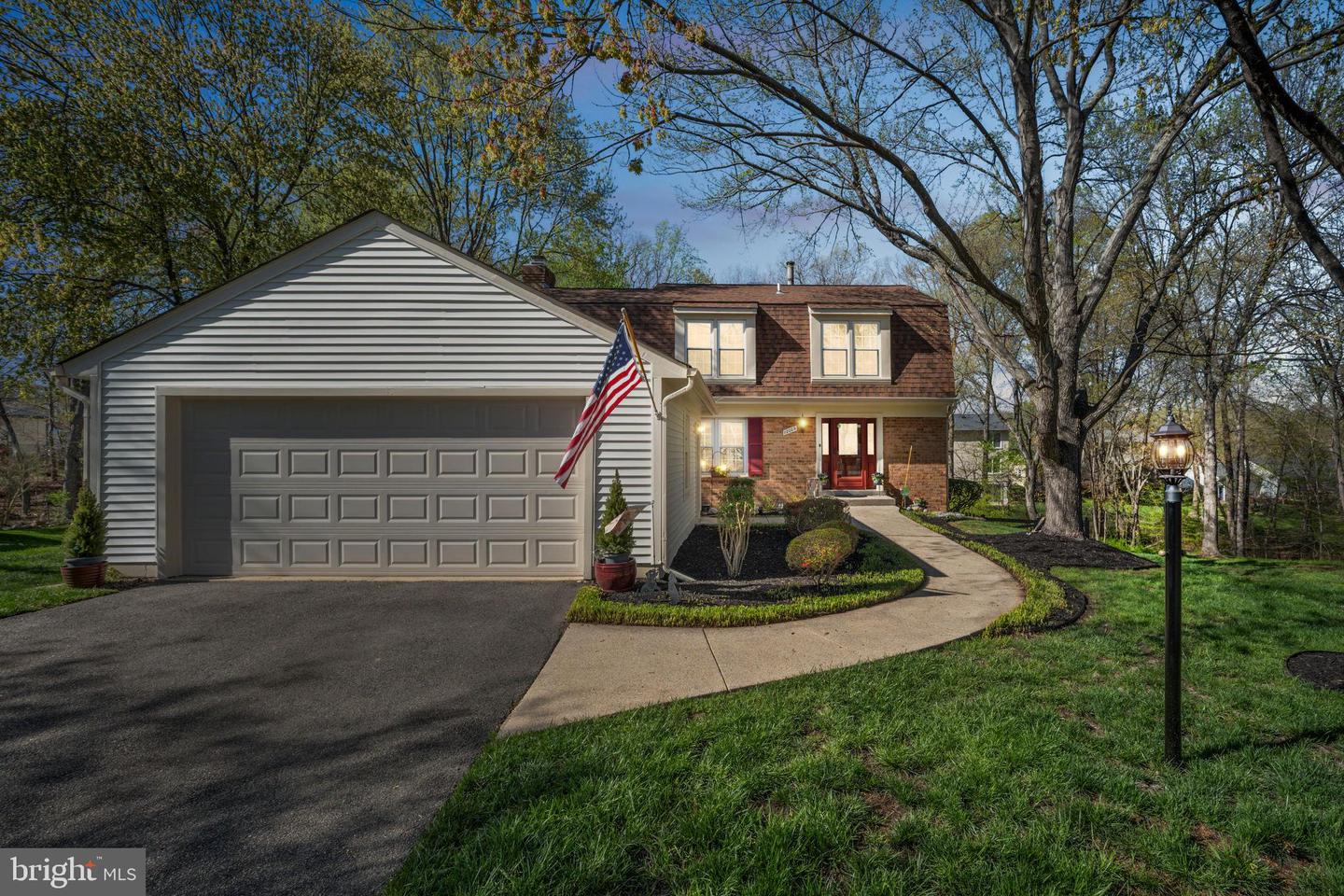12005 Pebble Brooke Court, Woodbridge