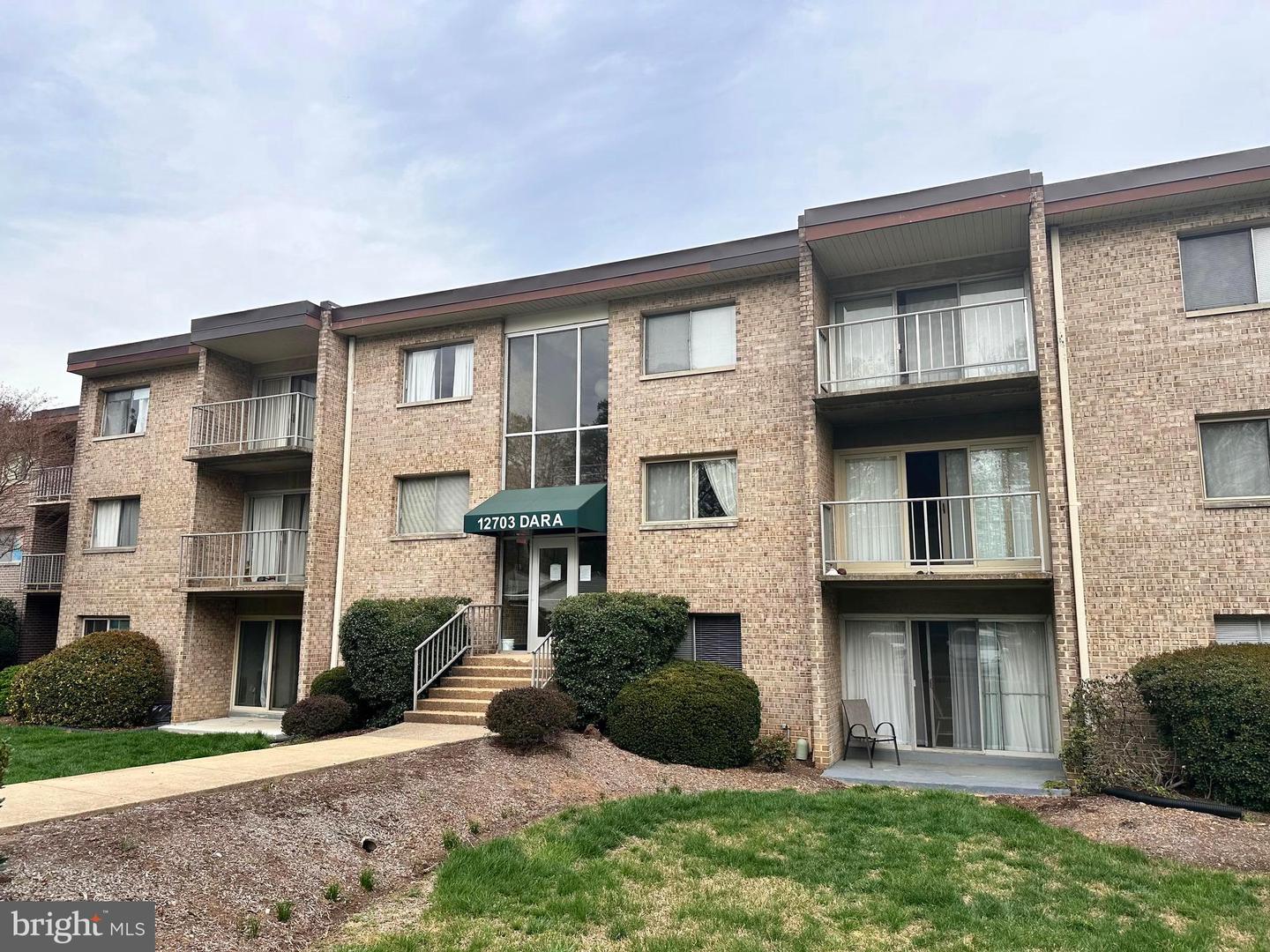 12703 Dara Drive #202, Woodbridge