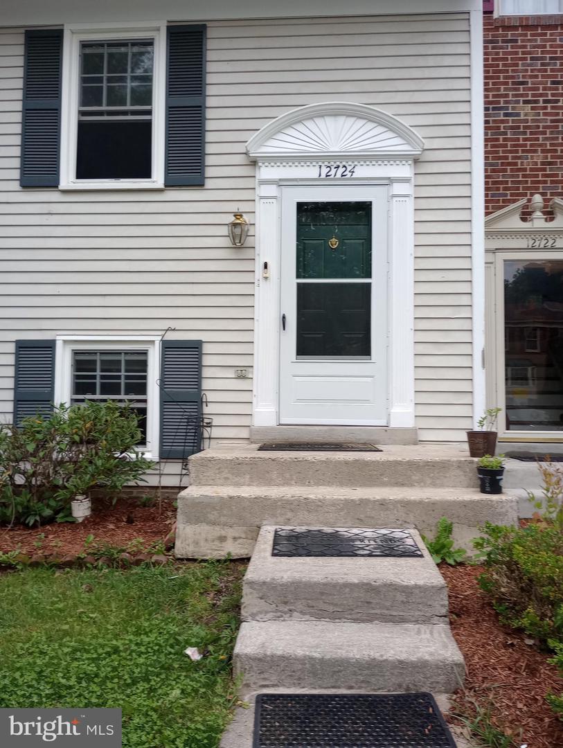 12724 Inverness Way, Woodbridge