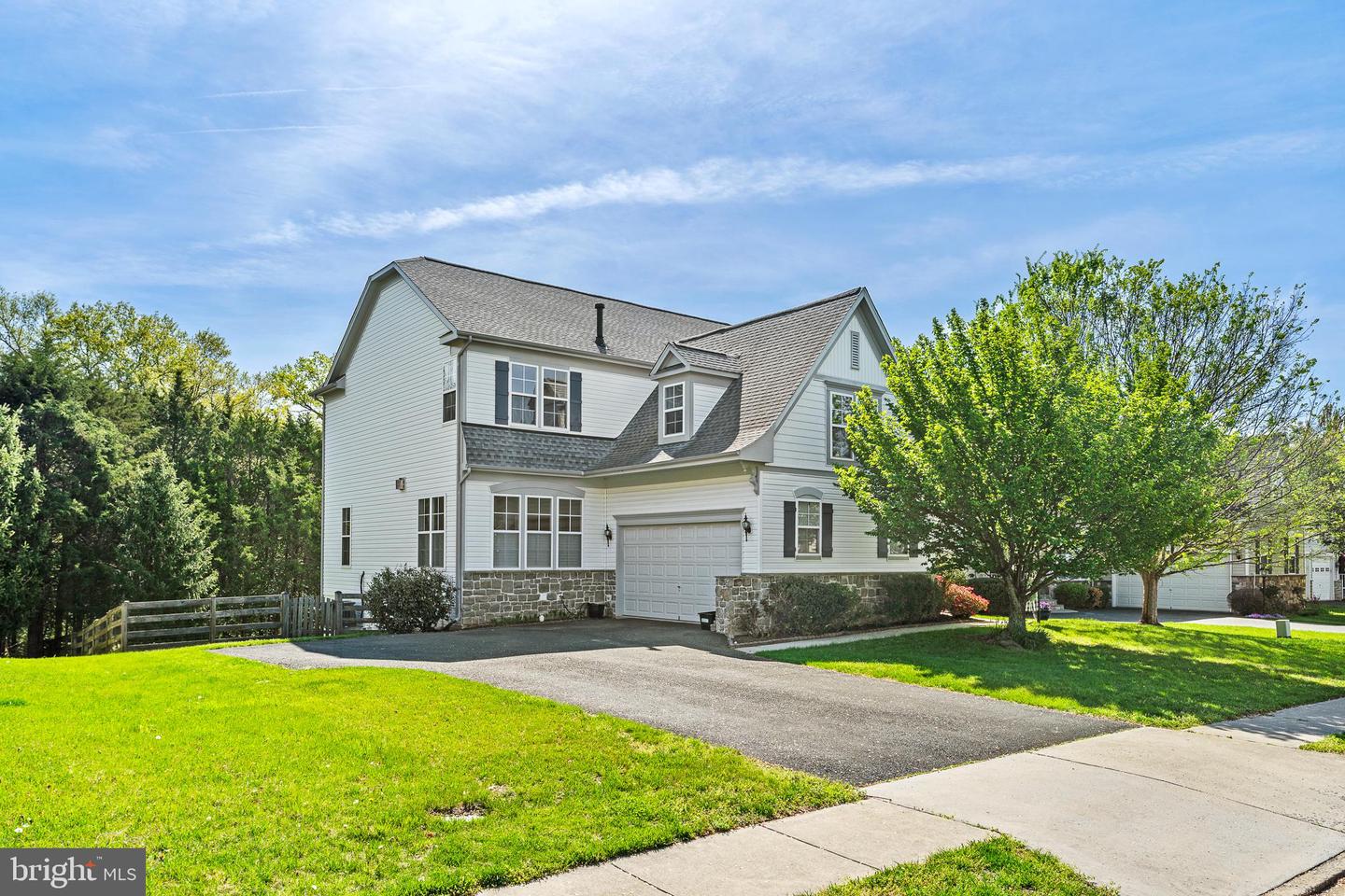 9338 Falling Water Drive, Bristow