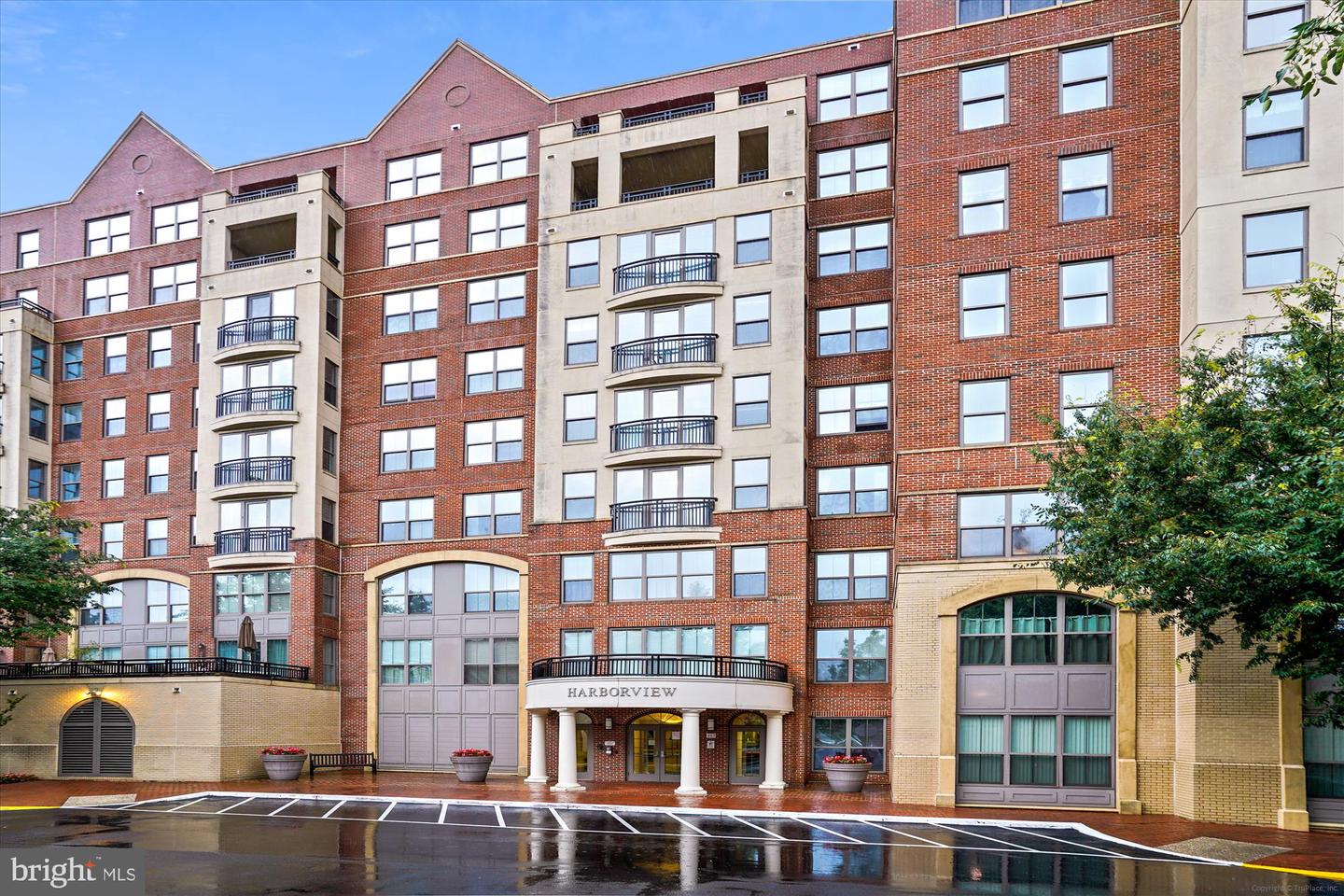485 Harbor Side Street #411, Woodbridge