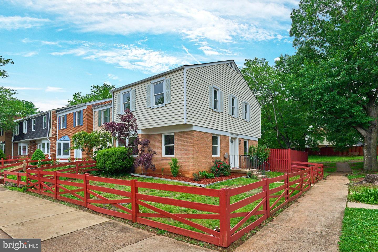 8321 Irongate Way, Manassas