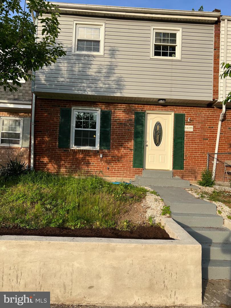14425 Village Drive, Woodbridge
